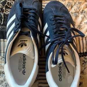 Adidas Gazelle sneakers sz 6.5
